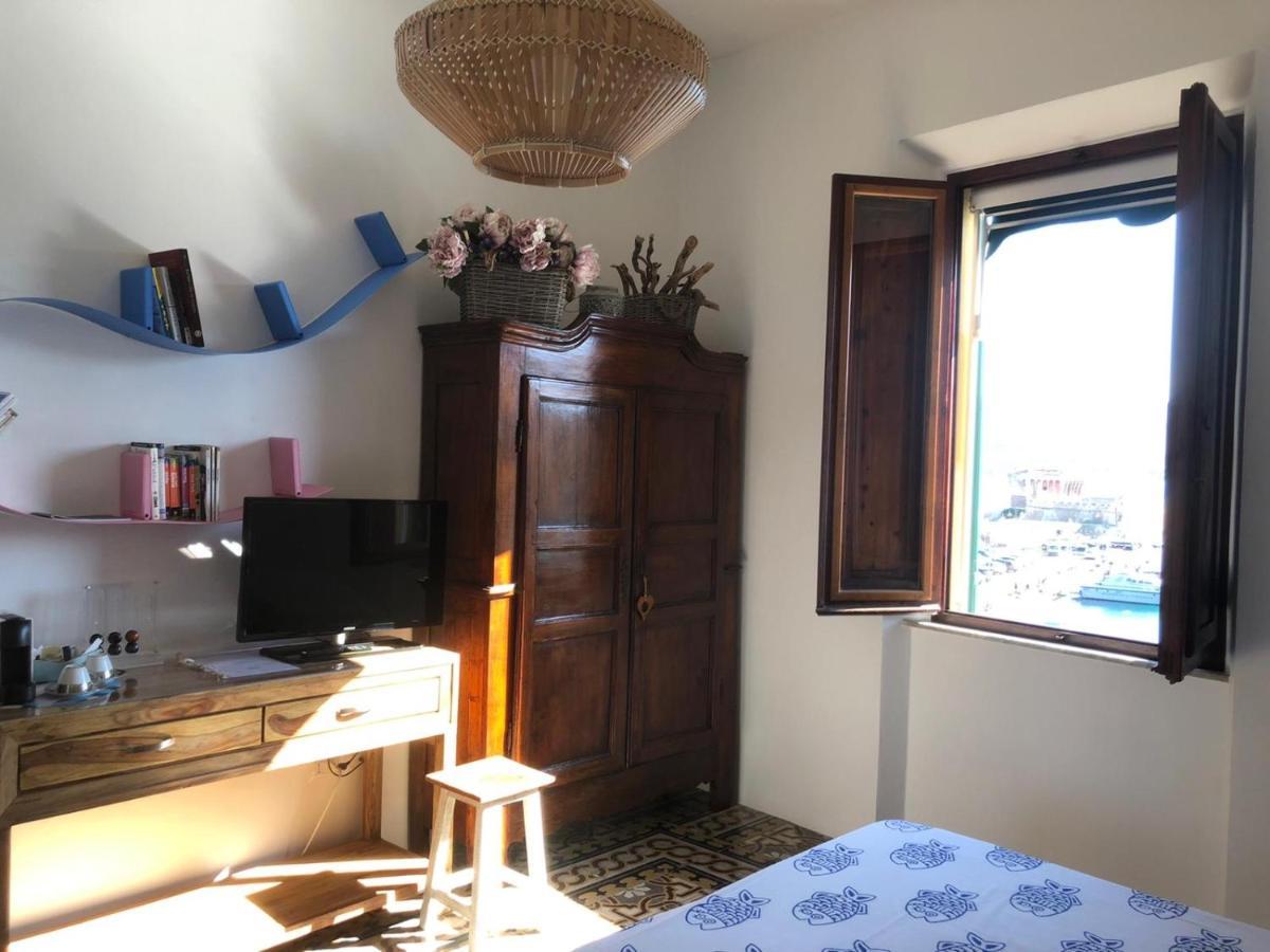 Le Stanze Sul Mare Hotell Portoferraio Exteriör bild