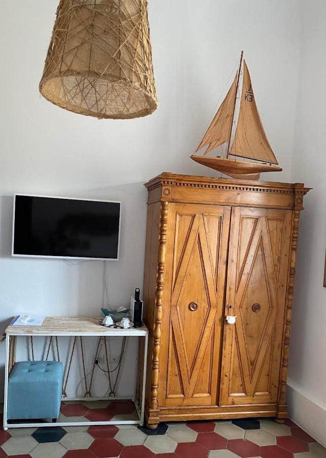 Le Stanze Sul Mare Hotell Portoferraio Exteriör bild